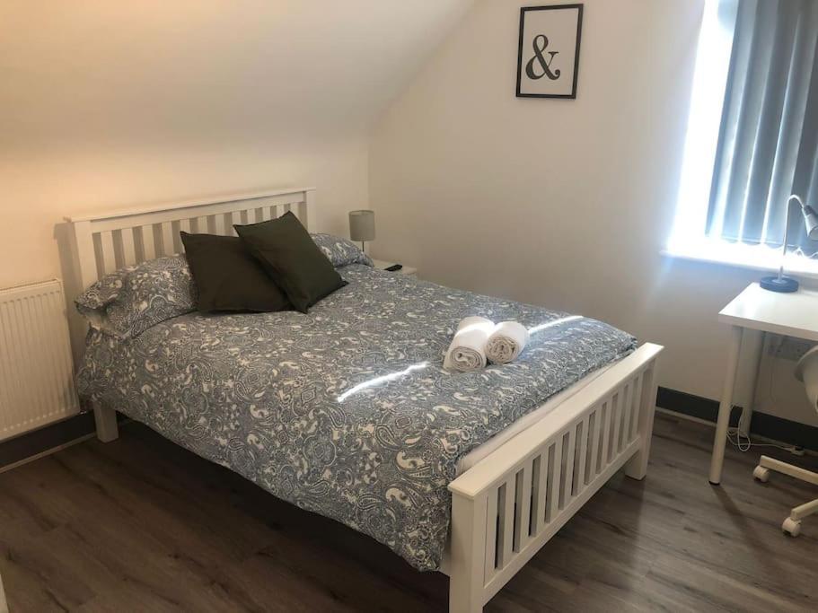 Newly Refurbished Studio, Great Location 8 Studios Нотингам Екстериор снимка
